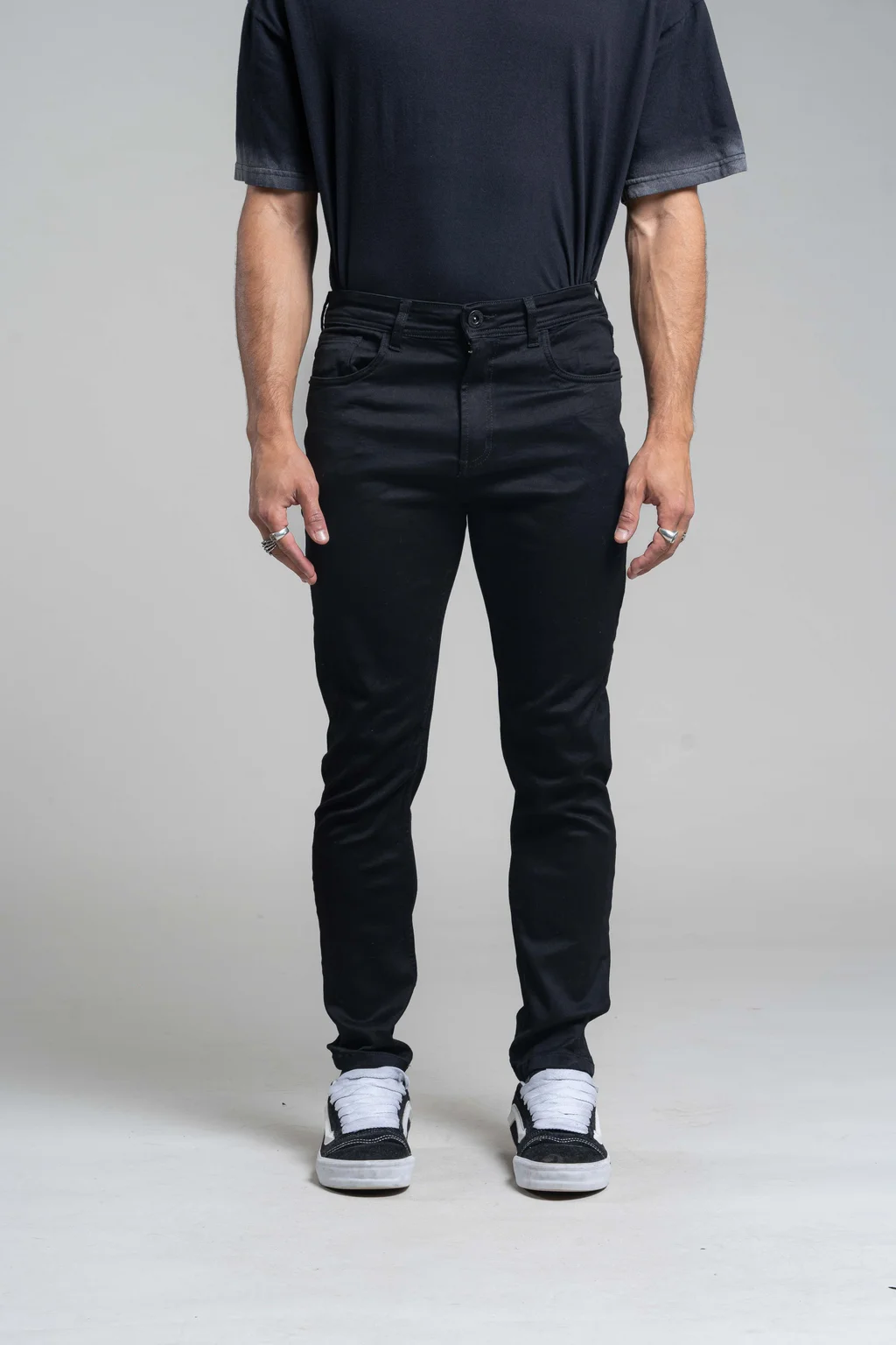 272 -SLIM FIT NEGRO PREMIUM IMPORTADO