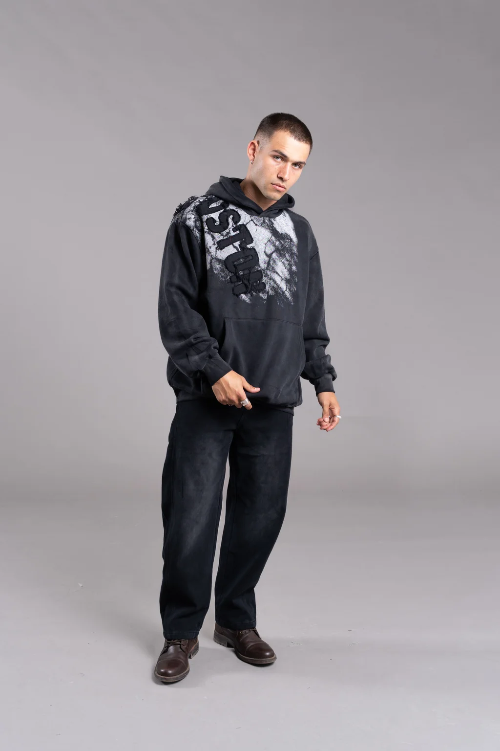 ZY923 BUZO HODDIES APPLY 