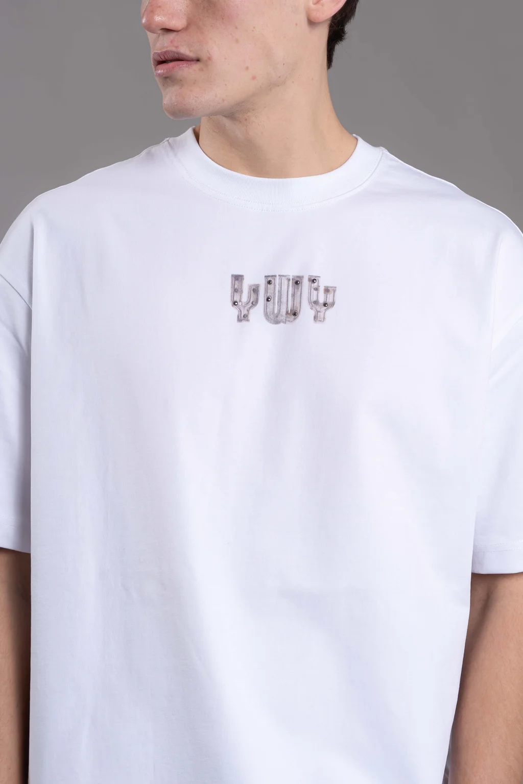 012 OVERSIZED YUY WHITE 