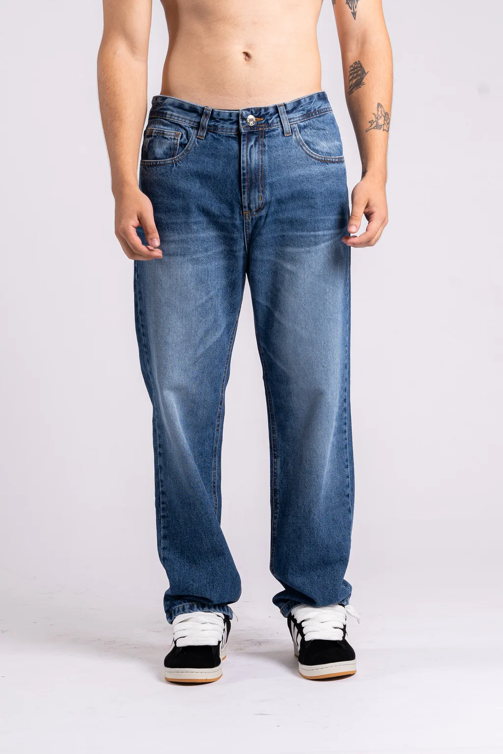 288-  jean mom ALERCES c/localizado