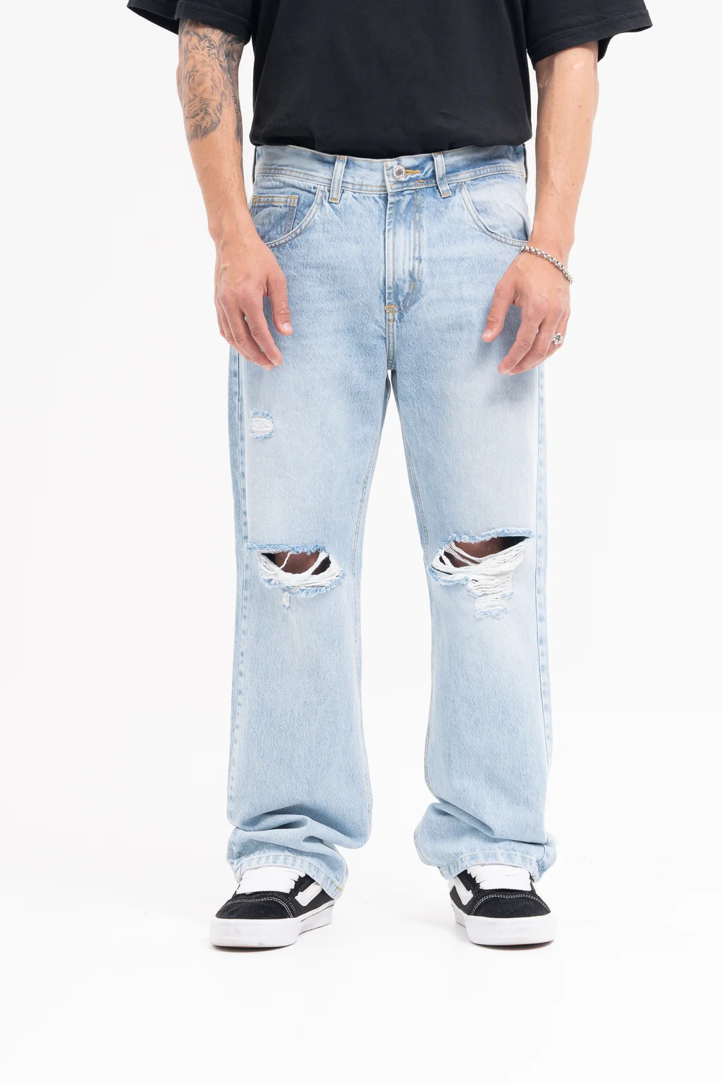 210 JEAN relaxed CON ROTURAS