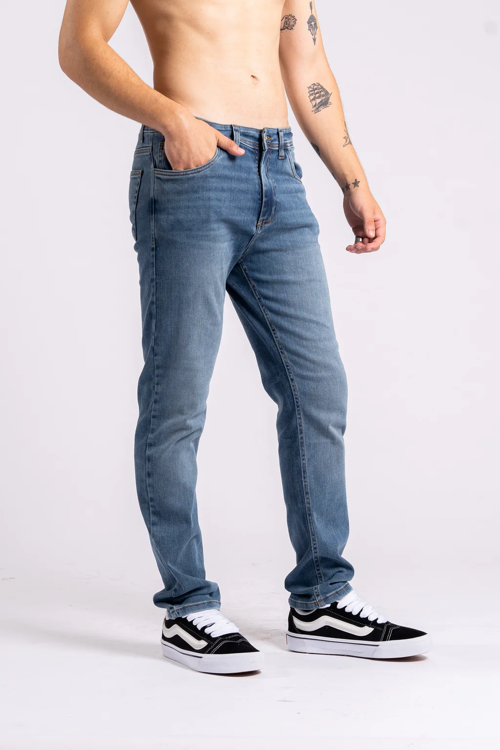 342- SLIM FIT SS25