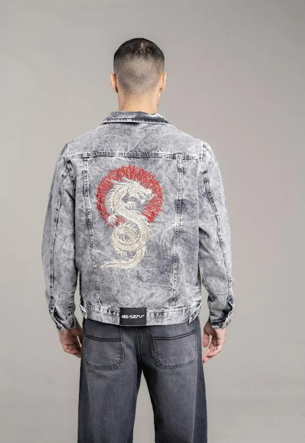 367 C CAMPERA RED DRAGON