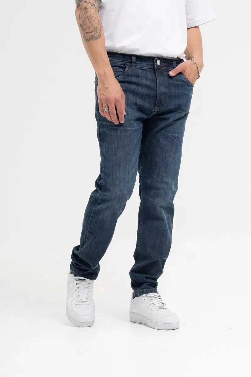 184 A slim Fit