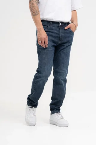 184 A slim Fit - Vista 2