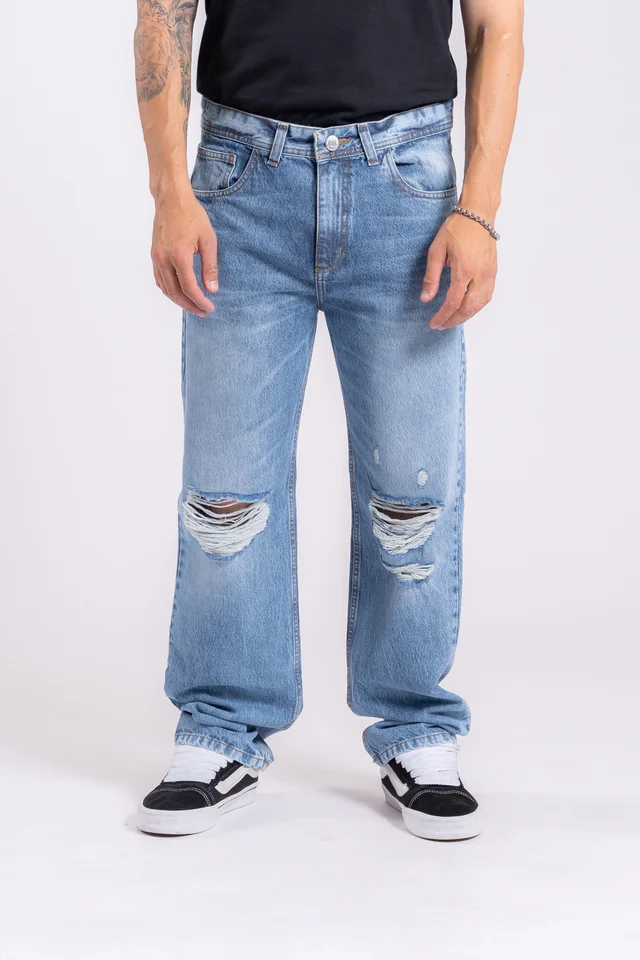 236 - jean mom azul CON ROTURAS