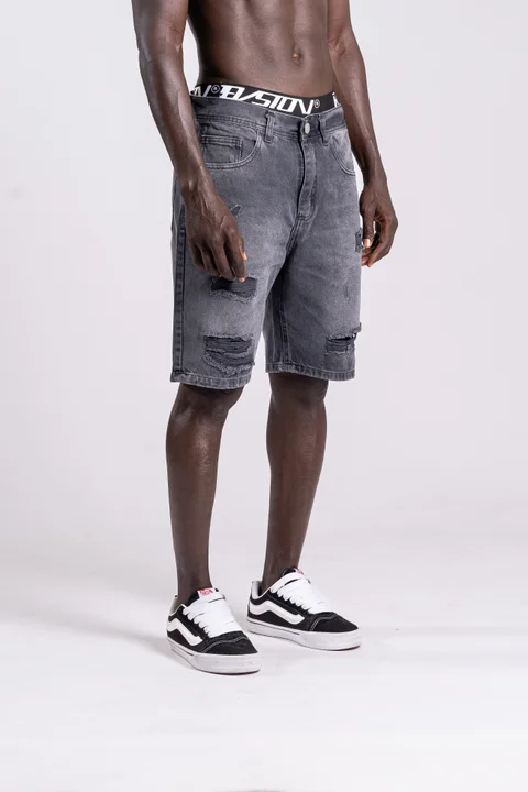 282 Bermuda Mom con roturas