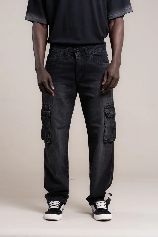 377 - STRAIGHT CARGO NEGRO