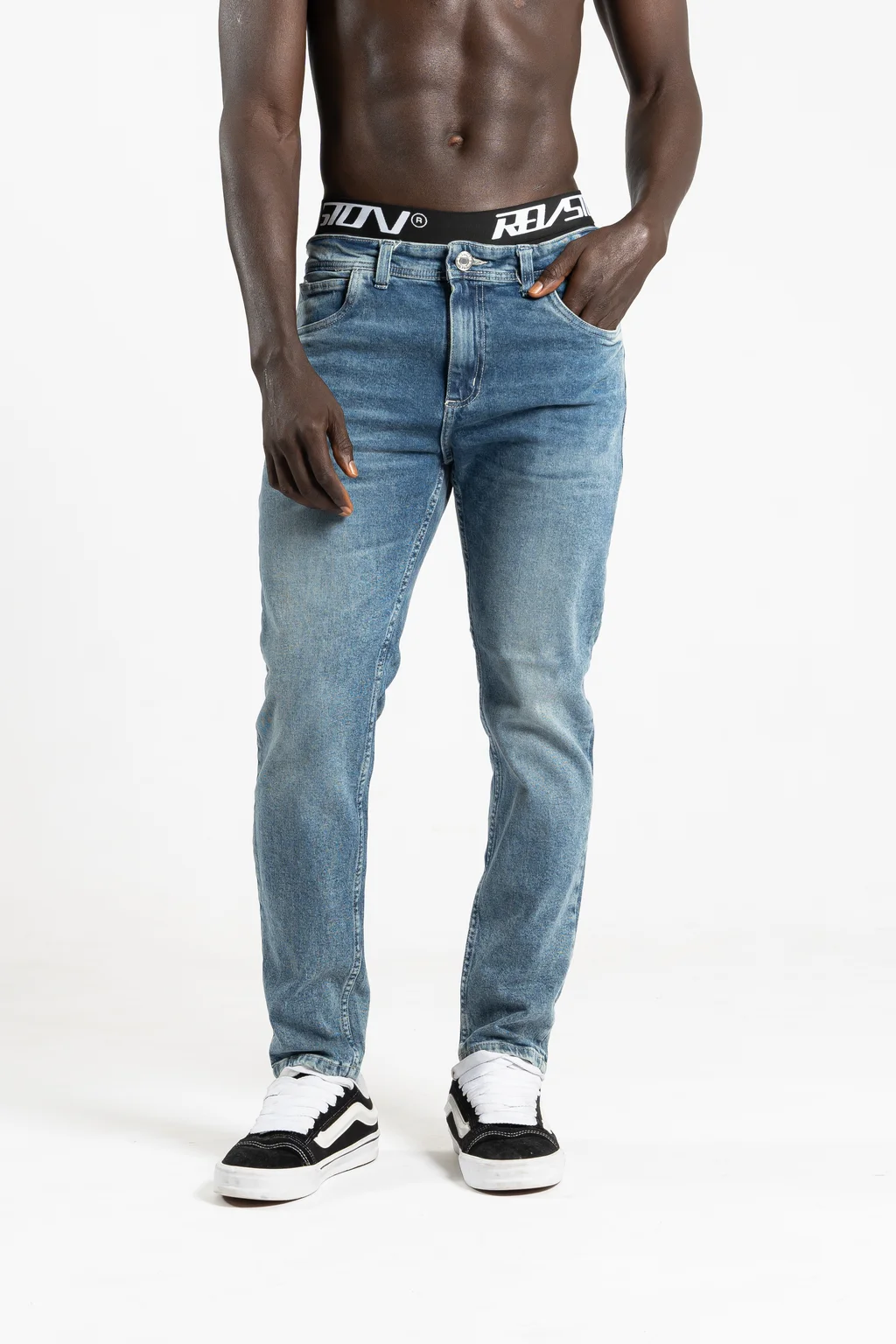 182 - SLIM FIT
