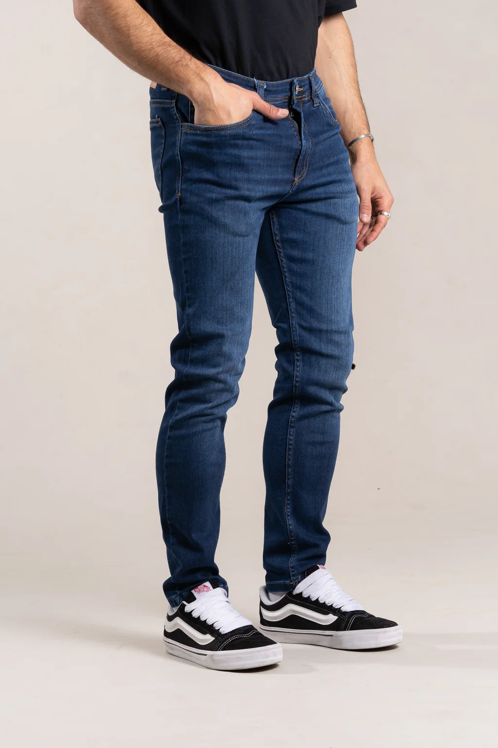 381 - SLIM FIT BLUE
