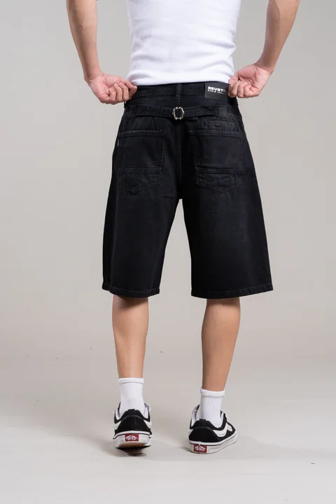 403 - BERMUDA BAGGY NEGRA + AJUSTE