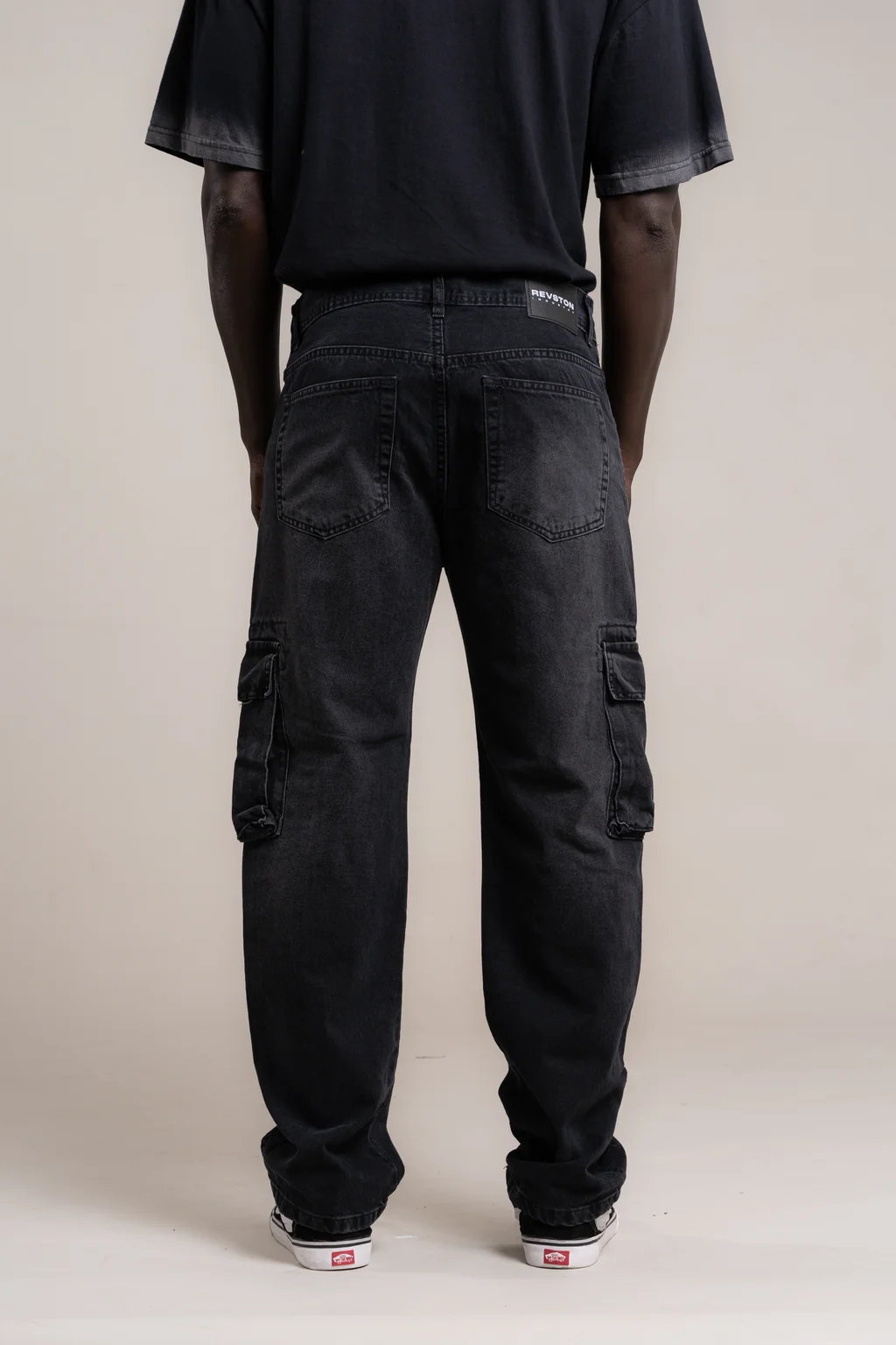 377 - STRAIGHT CARGO NEGRO