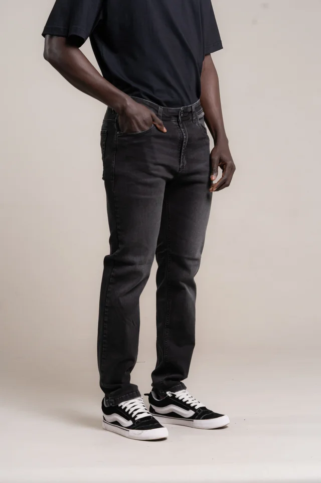 373 - SLIM FIT