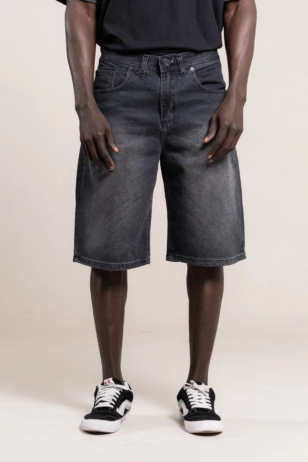 385 - BERMUDA BAGGY GRIS