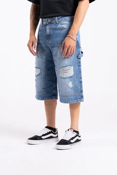 261 Bermuda carpintero con rotura