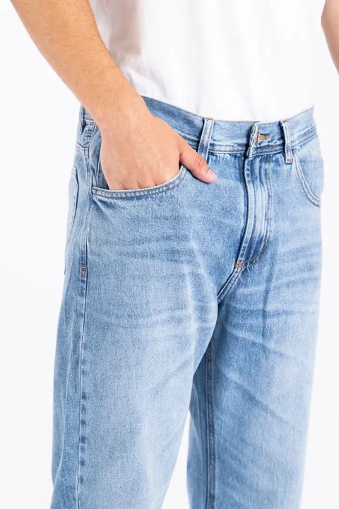 201 - jean RELAXED ESENCIA