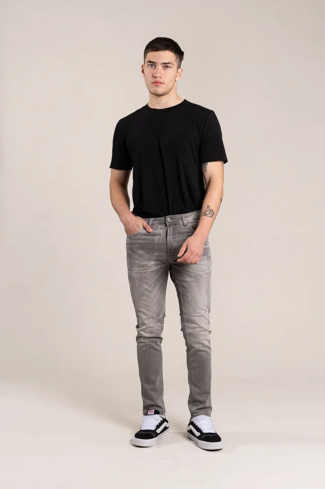 206 - SKINNY FIT GRIS