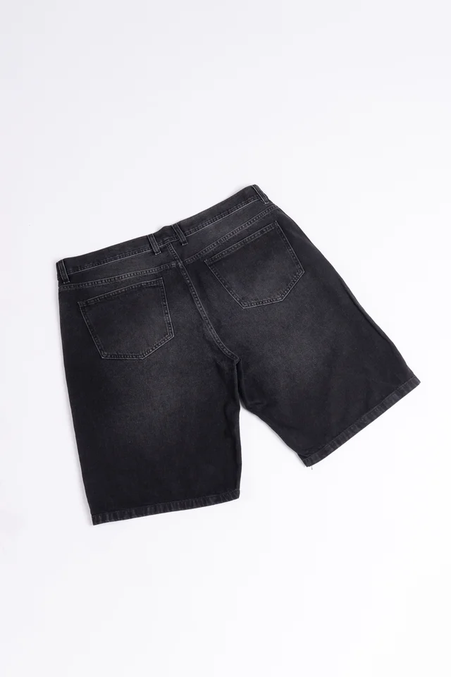 258 Bermuda NEGRA TALLE ESPECIAL