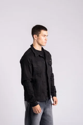 111 Campera Negra Elastizada - Vista 3