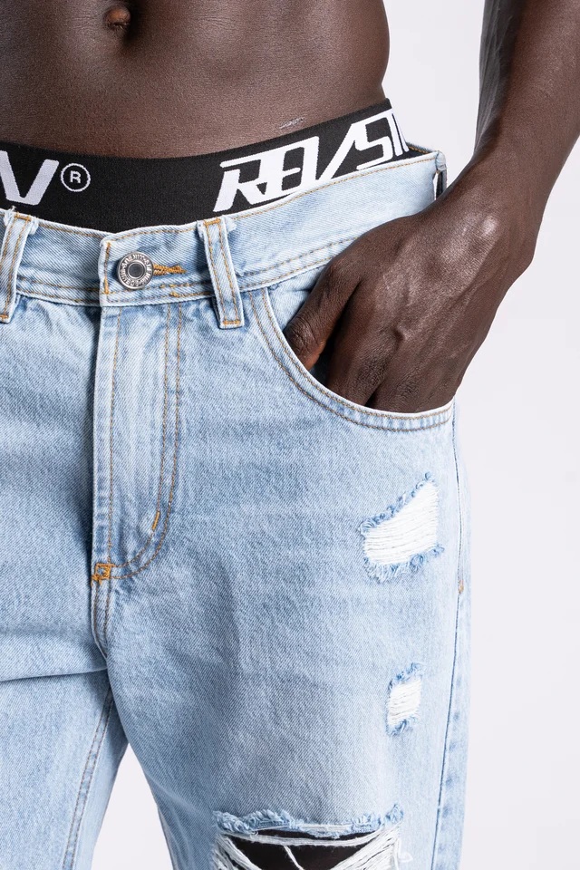 231 b -jean RELAXED CON ROTURAS