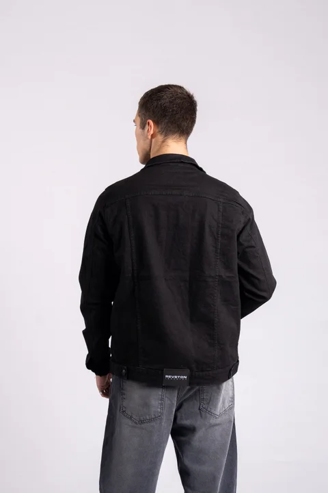 111 Campera Negra Elastizada