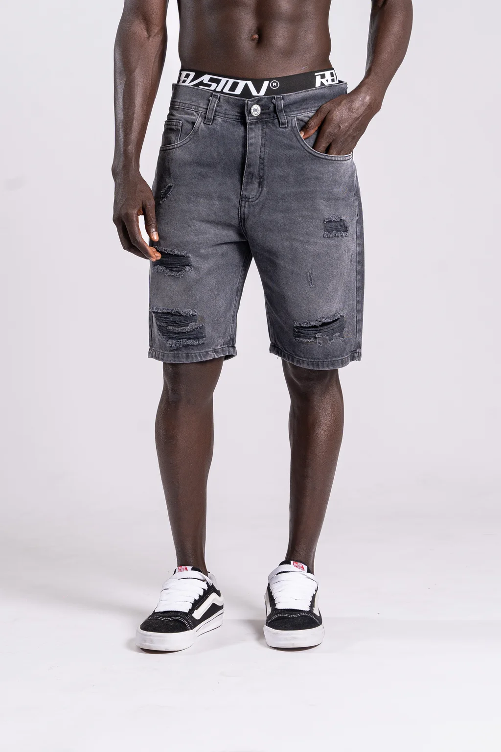 282 Bermuda Mom con roturas