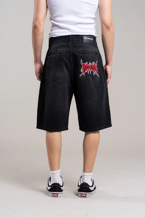 402 - BERMUDA BAGGY BLACK AND RED