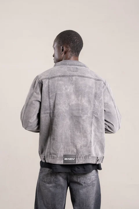 14A - CAMPERA GRIS C/ROTURAS