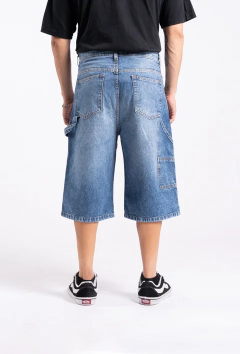 261 Bermuda carpintero con rotura