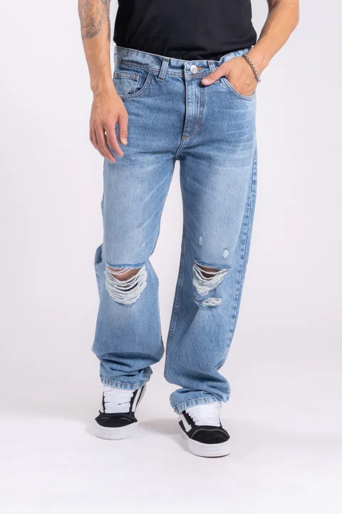 236 - jean mom azul CON ROTURAS