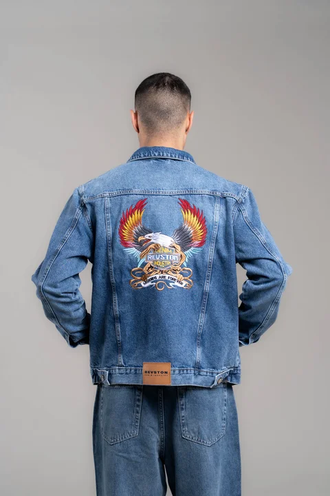 374 B CAMPERA LOUVRE