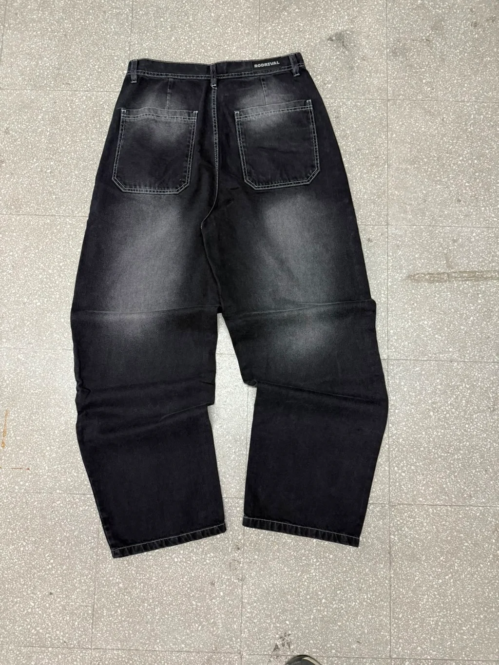 11900BB0 - BAGGY TYCHE