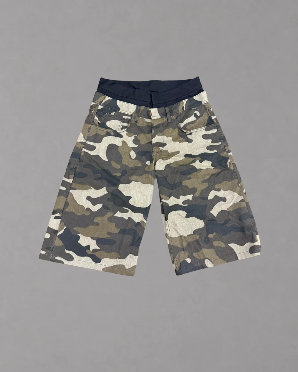 10545BBH - BERMUDA CAMO YUKY