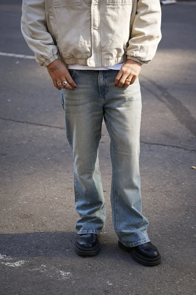 000AES1 - BOOTCUT ARES
