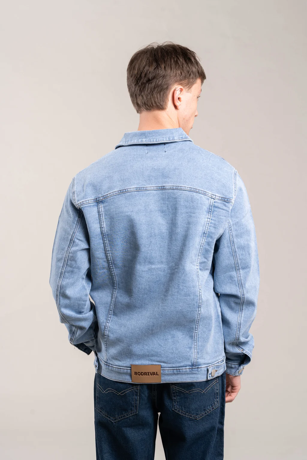 0001563C - CAMPERA SNOW