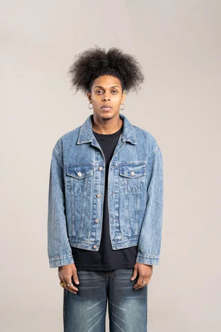 0000CMPB - CAMPERA BOXY JEAN - Vista 1