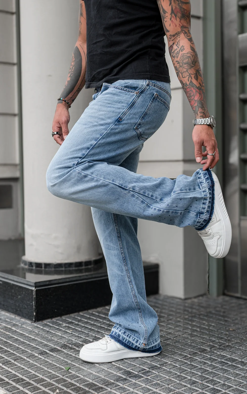 FLARED ATOM BLU
