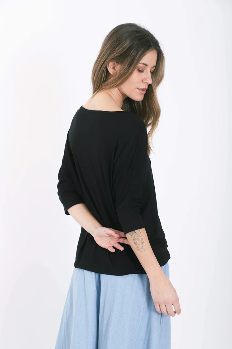 REMERA VOLK