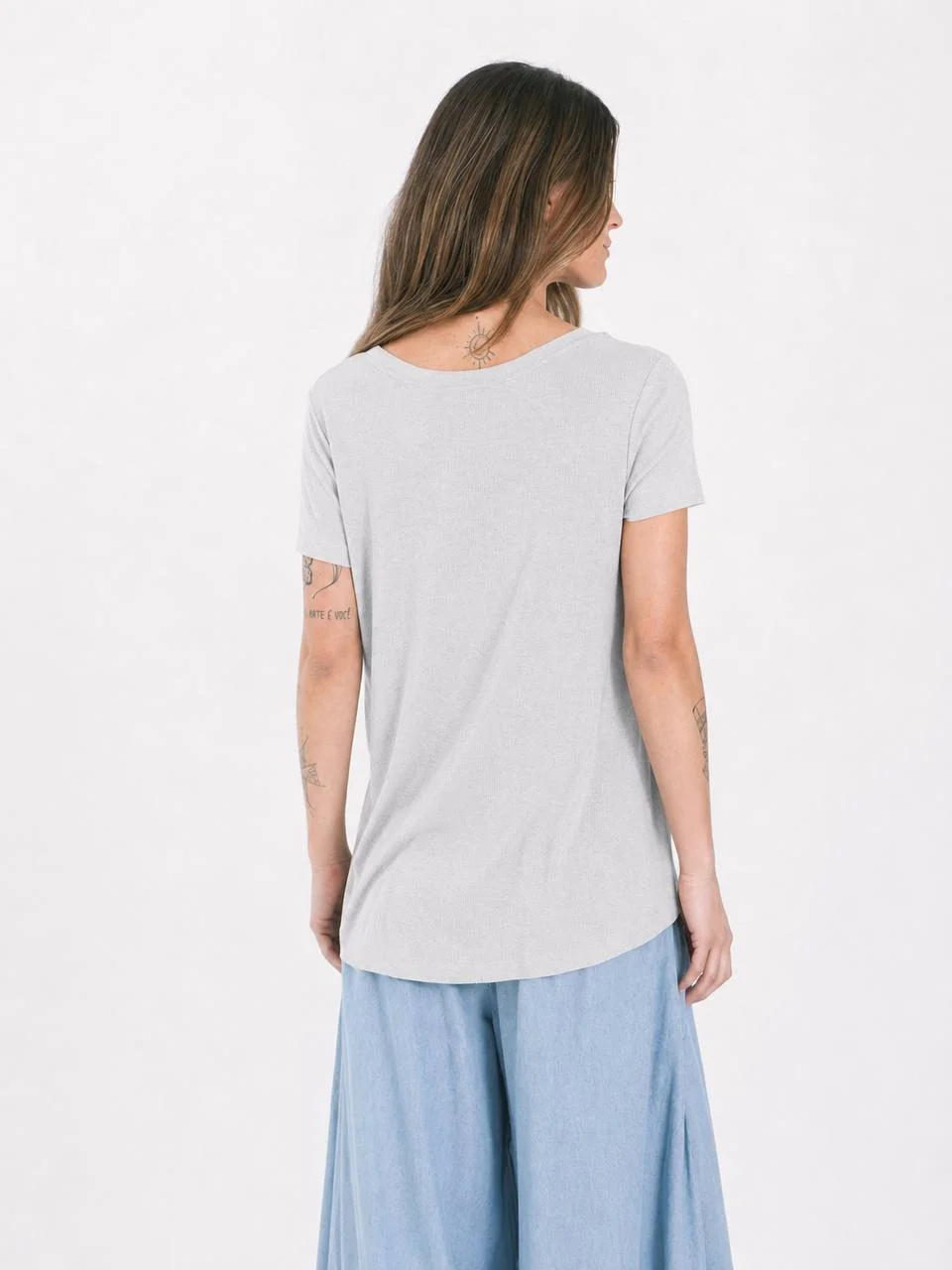 REMERA-LYNDY