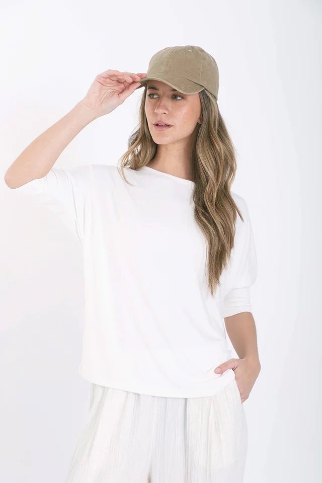 REMERA VOLK