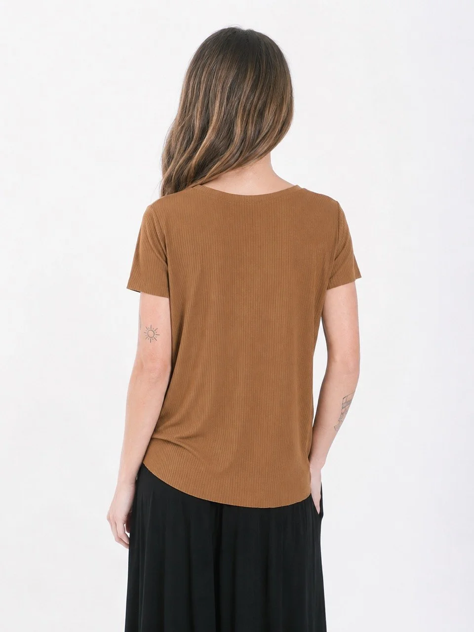 REMERA-LYNDY