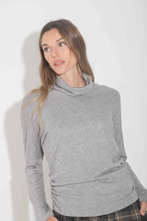 POLERA GLOBANT