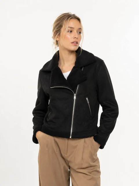 CAMPERA-TRELLES