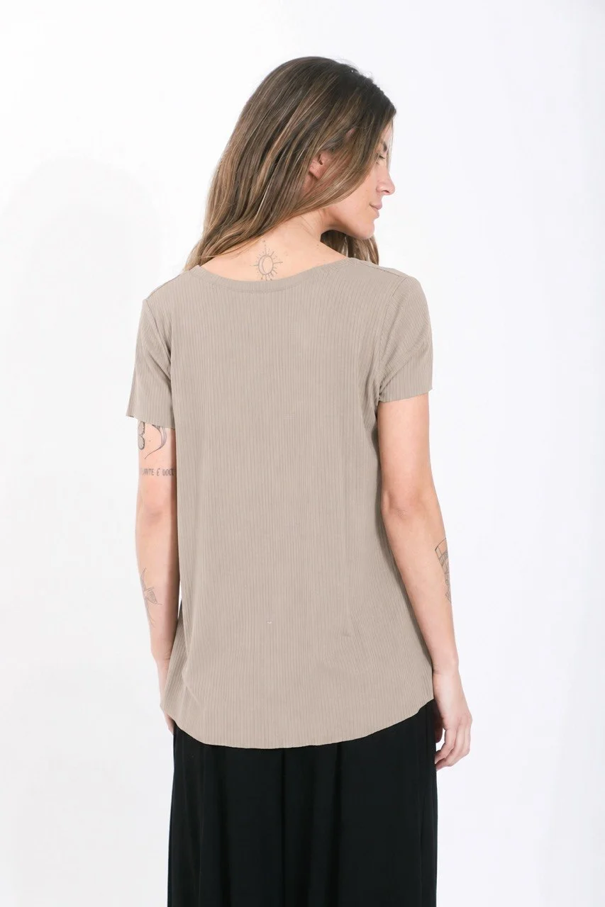 REMERA-LYNDY