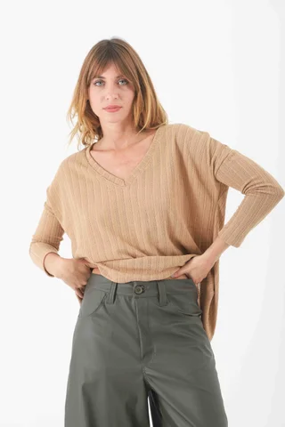 REMERA WILBE - Vista 2