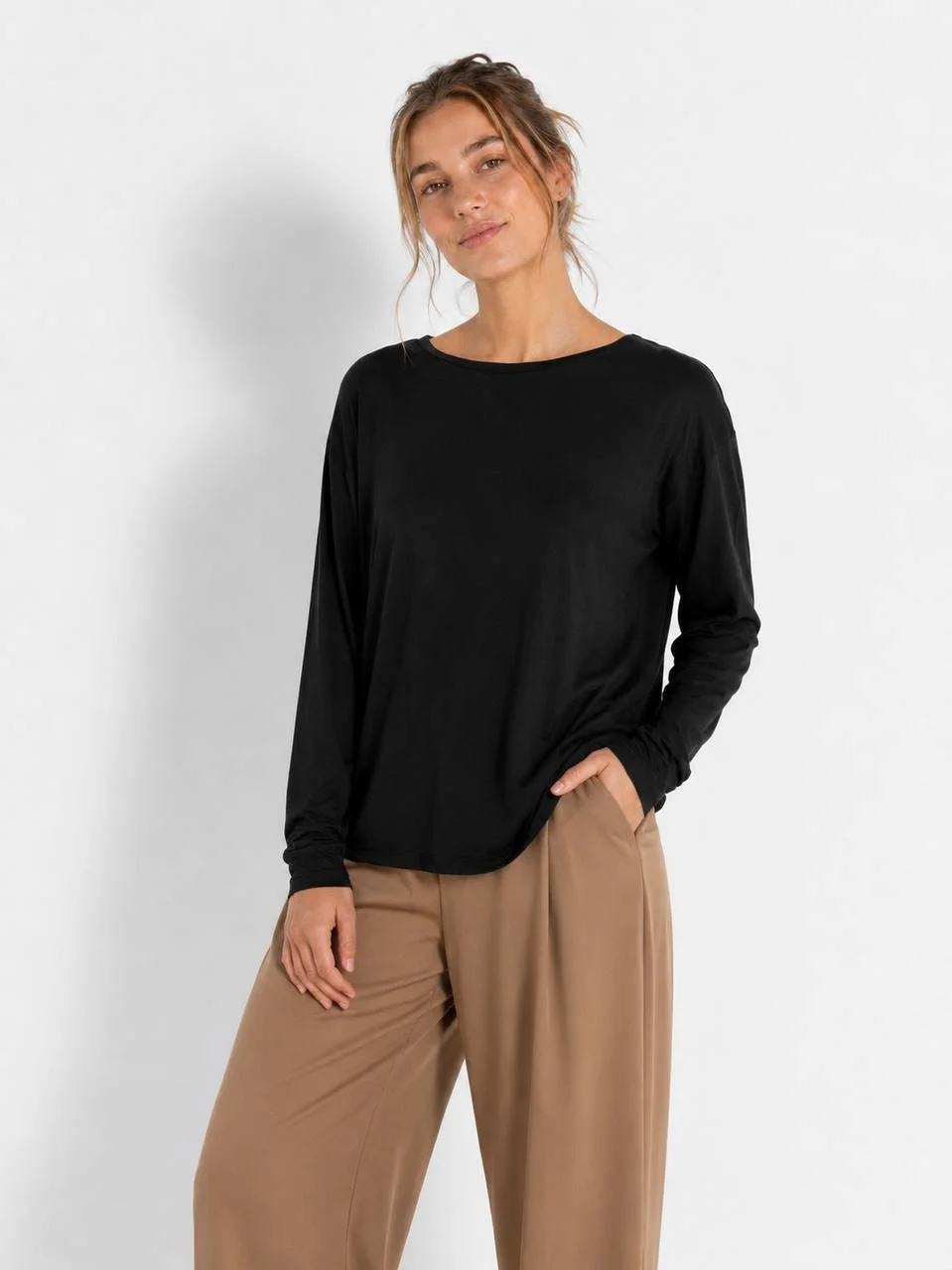 REMERA BURNET