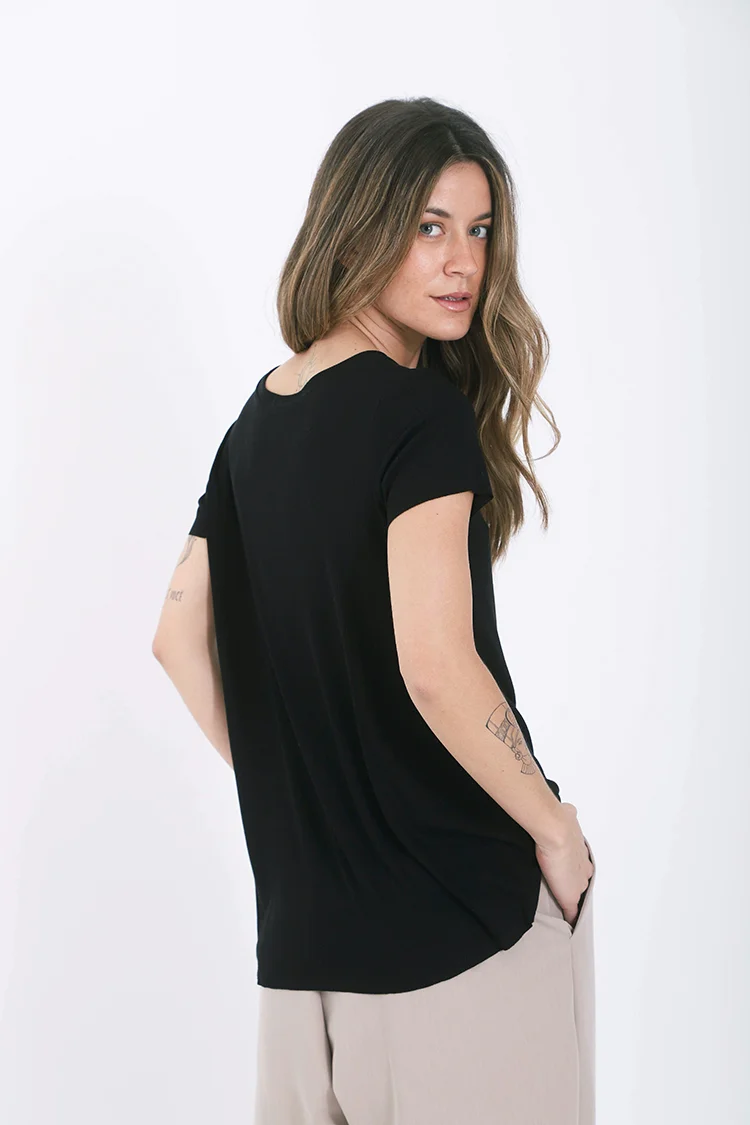 REMERA-LYNDY
