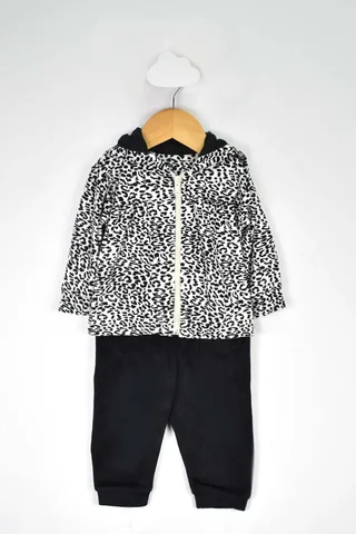 Conjunto - Plush - Vista 5