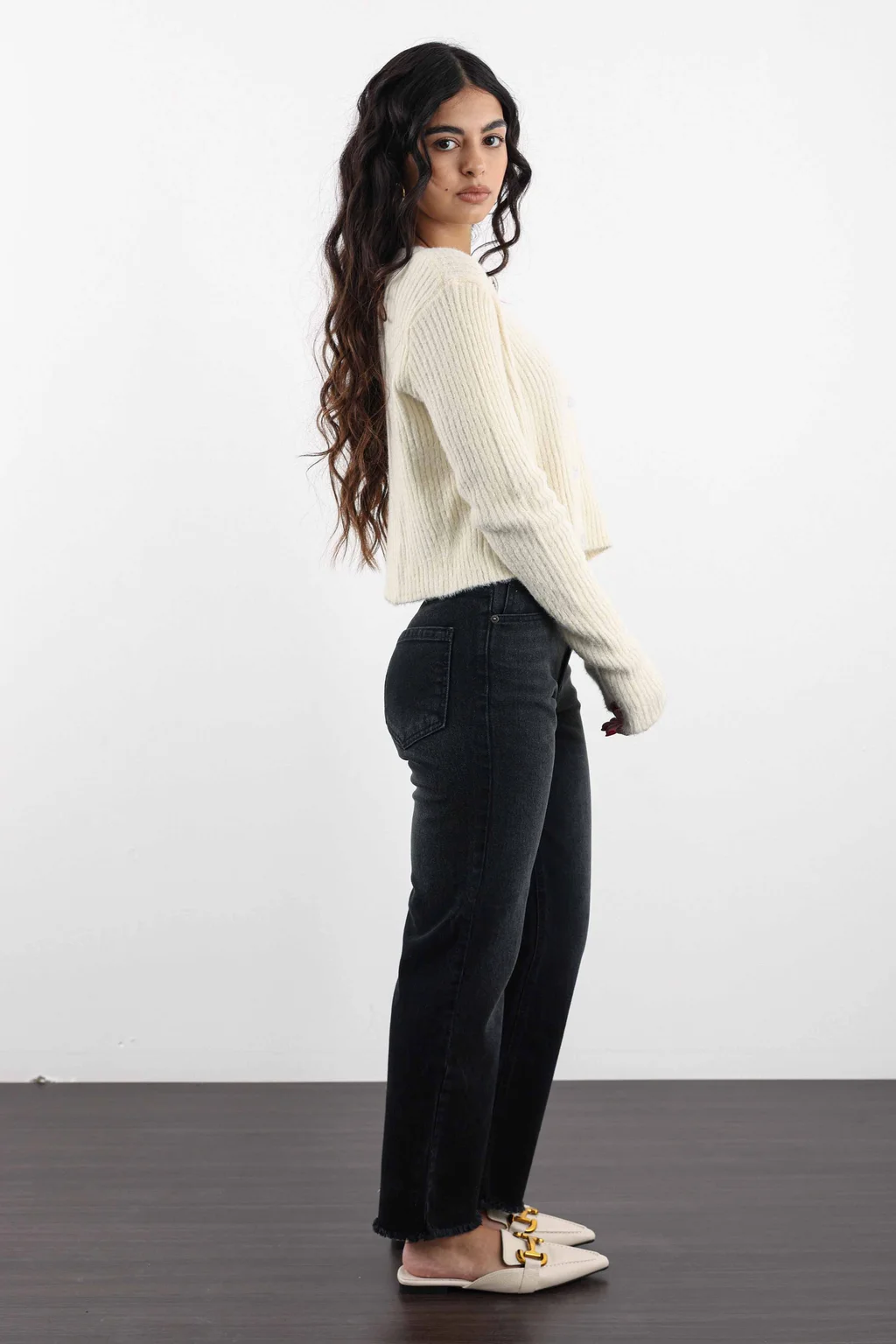 CROPPED APP BLACK - 1