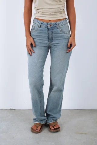 STRAIGHT NODO - Vista 5